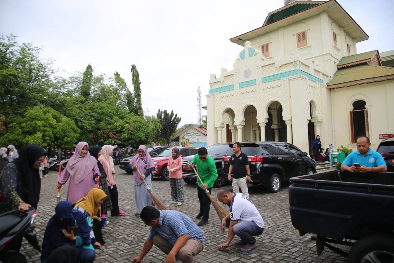 Sambut ADWI, Pemko Banda Aceh Adakan Gotong Royong Massal